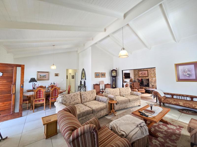 3 Bedroom Property for Sale in Stilbaai Wes Western Cape